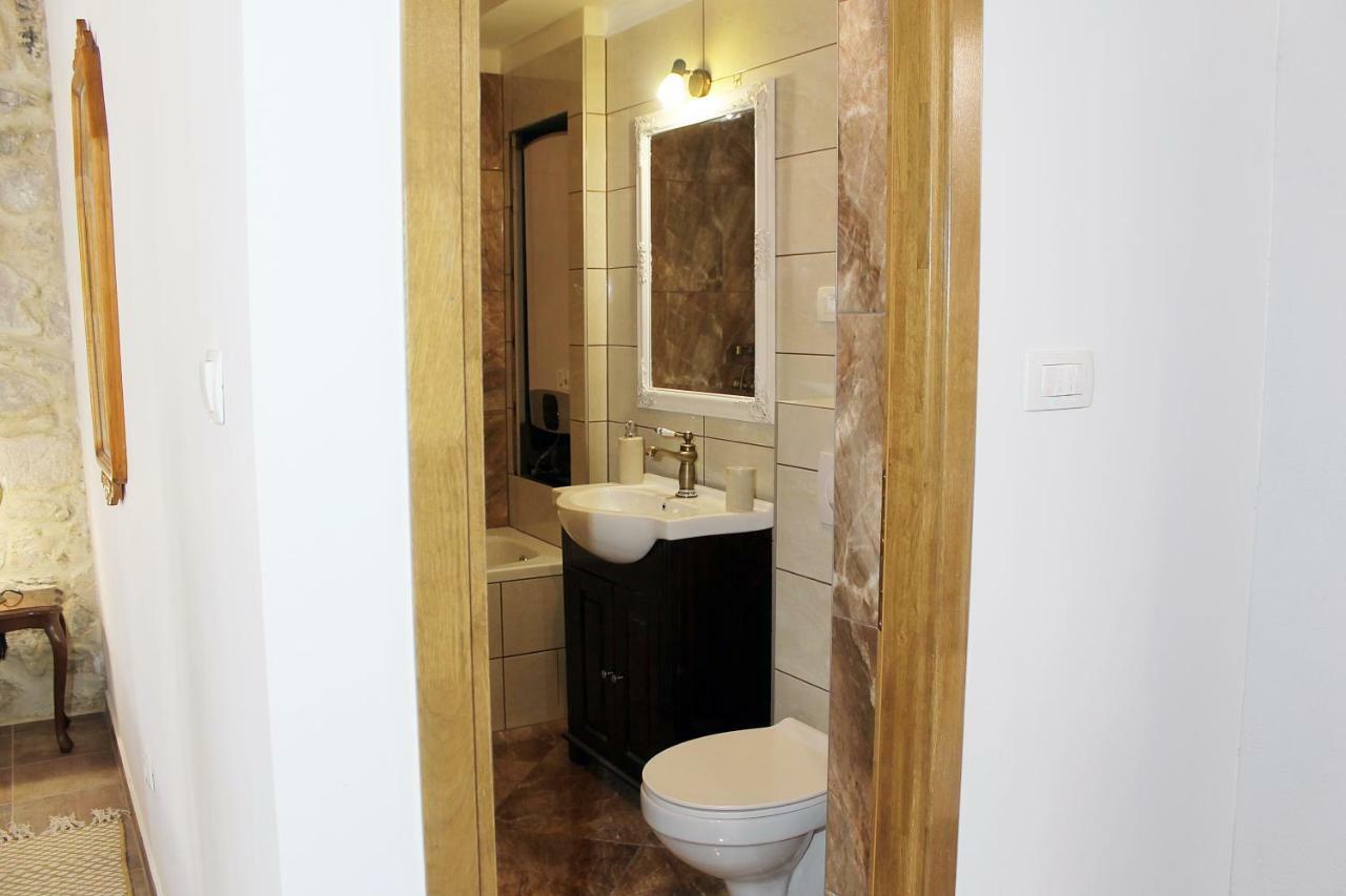 Apartments D&N Вис Экстерьер фото